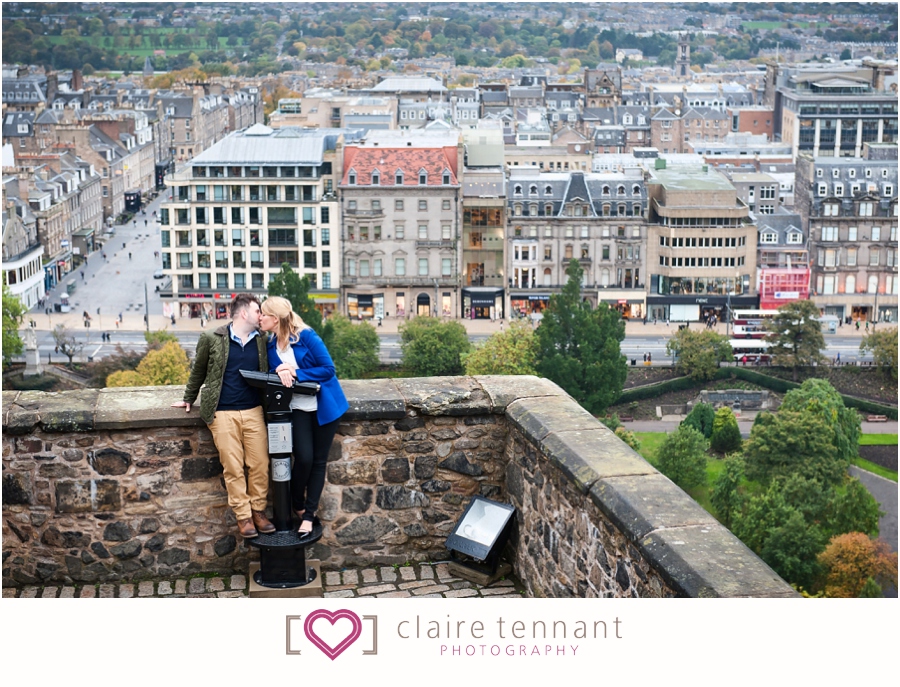 Edinburgh Castle Pre-Wedding Shoot