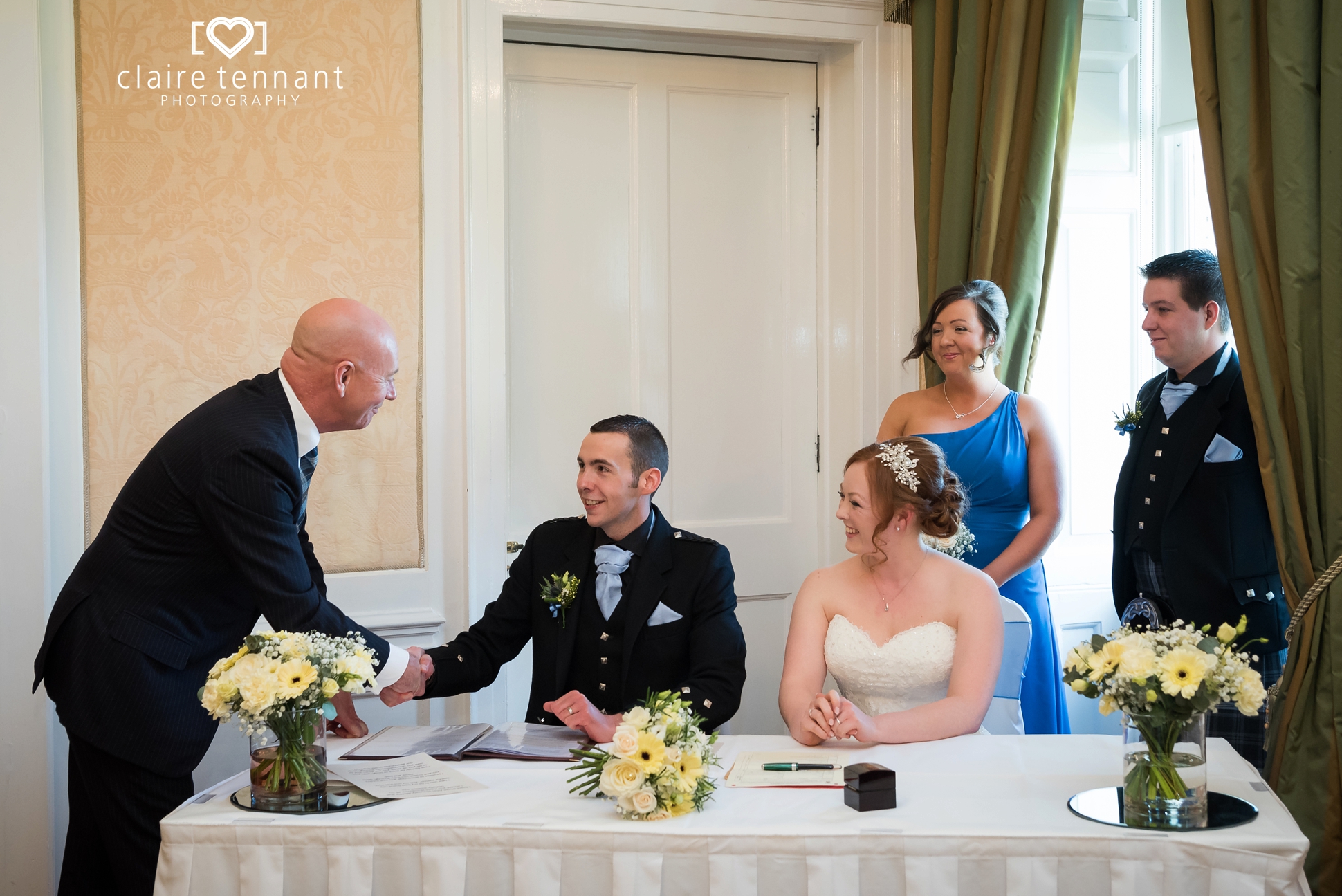 Beautiful Dalmahoy Wedding on a Sunny Spring Day