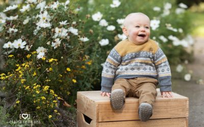 Autumn toddler photography session in Edinburgh